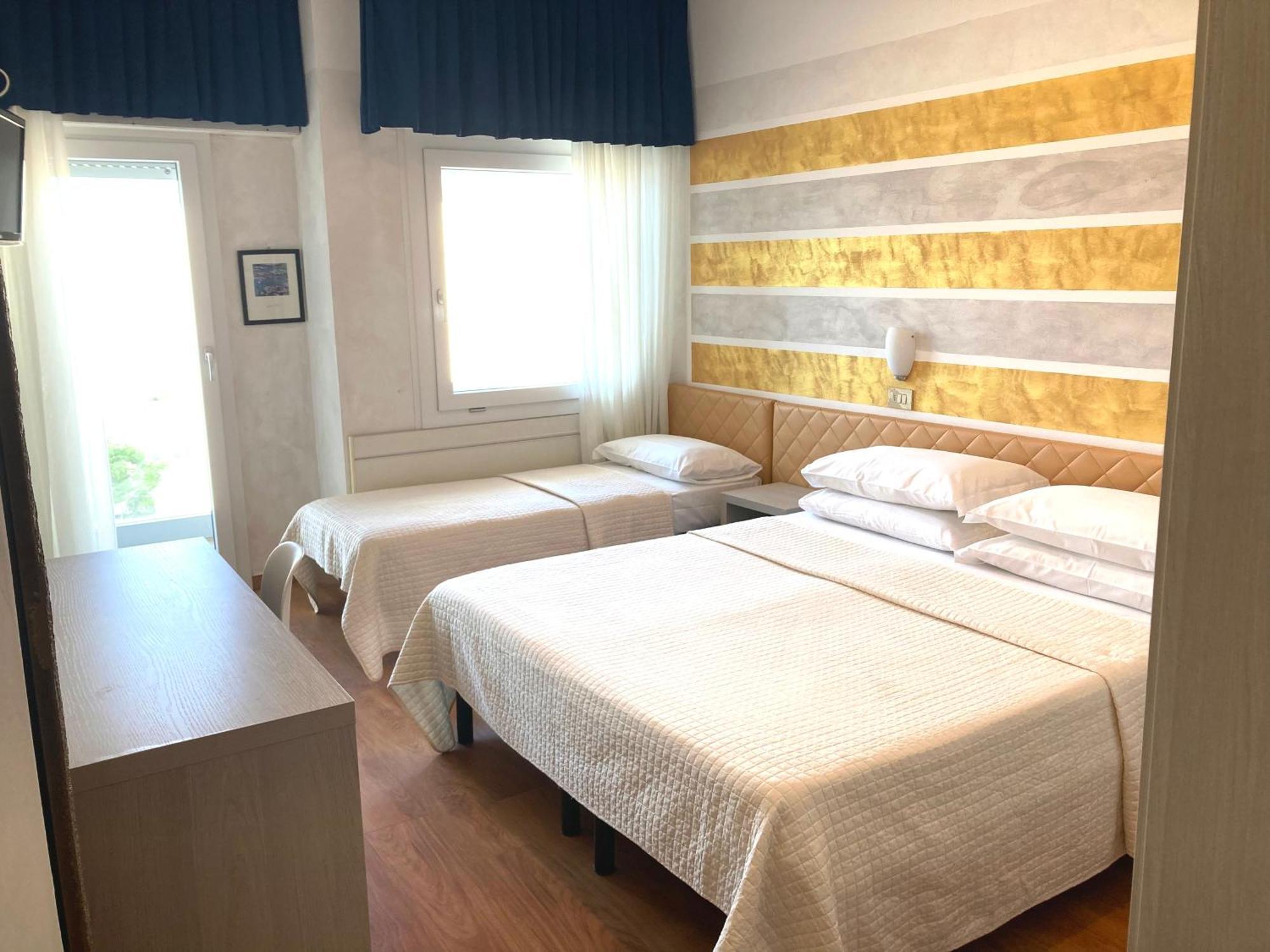 Hotel Diplomatic Riccione Room photo